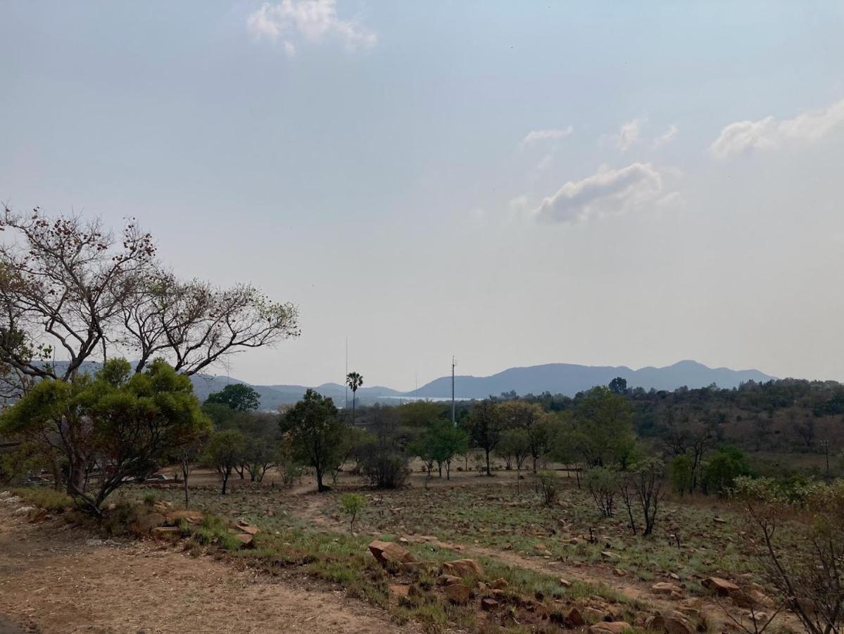Vila Amani Bush Escape Buffelspoort Exteriér fotografie
