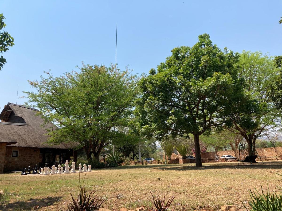 Vila Amani Bush Escape Buffelspoort Exteriér fotografie